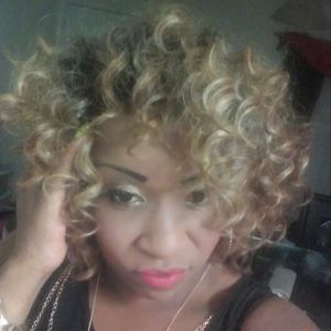 Meet your Posher, Lashawndra